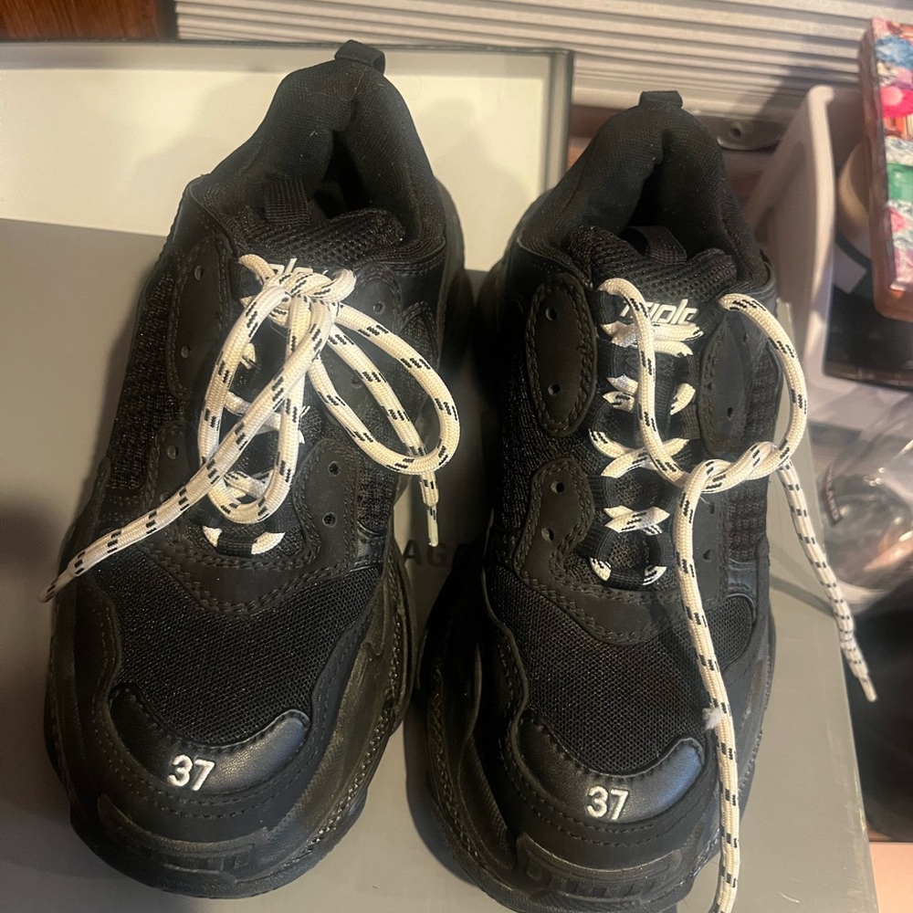 Balenciaga Triple S